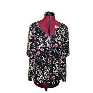 Torrid Top Womens Size 00 Large Button Front Floral Print Pintuck